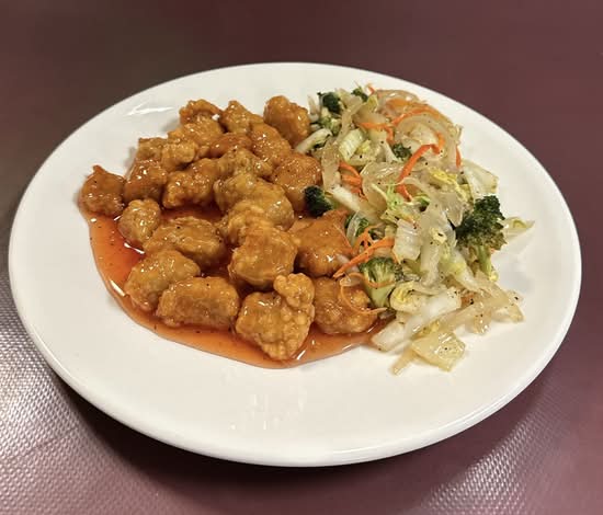 Crispy Vietnamese spring rolls served at Minh's Garden Saskatoon